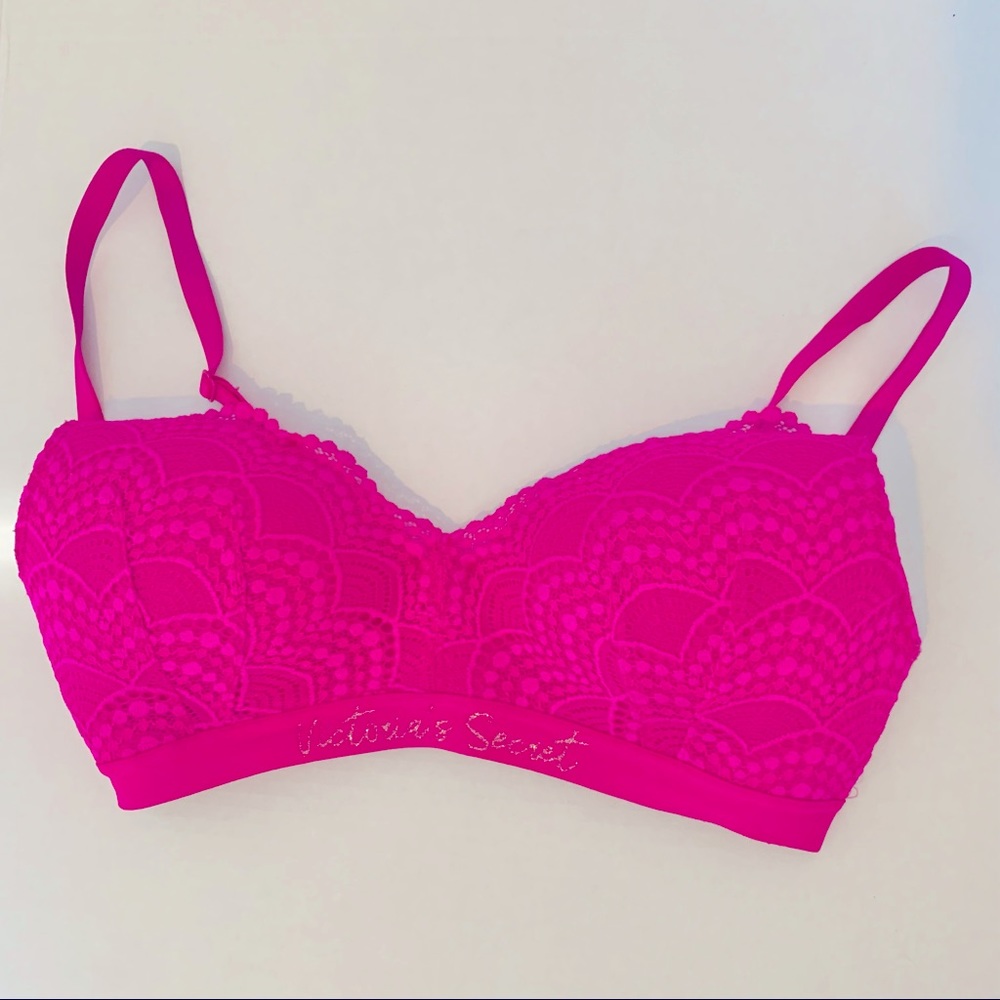 Victoria Secret 34 D